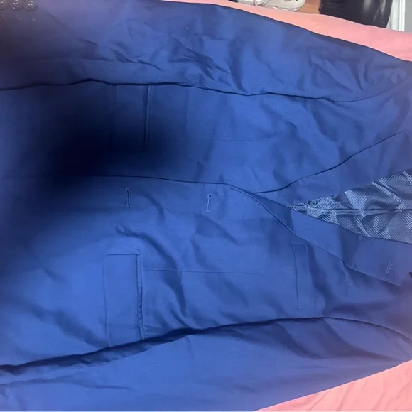 Elegant Navy Men's Suit From Modern Man